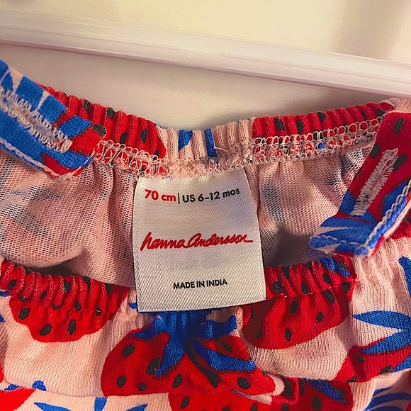 Hanna Anderson Baby Girl Strawberry Print Romper - Picture 3 of 4